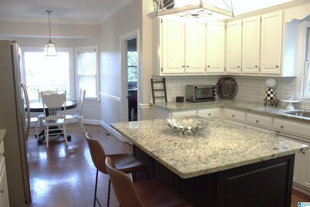 1014 MOUNTAIN LAUREL CIRCLE, Moody, AL 35004