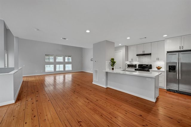 1504 Cleveland Street, Houston, TX 77019