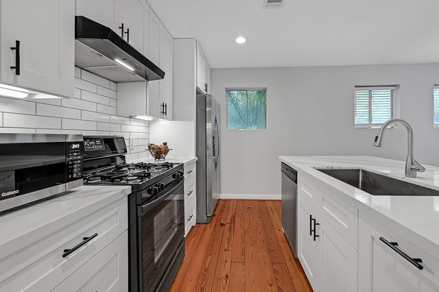 1504 Cleveland Street, Houston, TX 77019