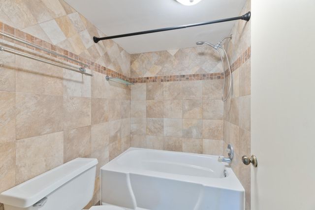 225 SE 10th Street 11D, Deerfield Beach, FL 33441