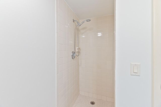 225 SE 10th Street 11D, Deerfield Beach, FL 33441