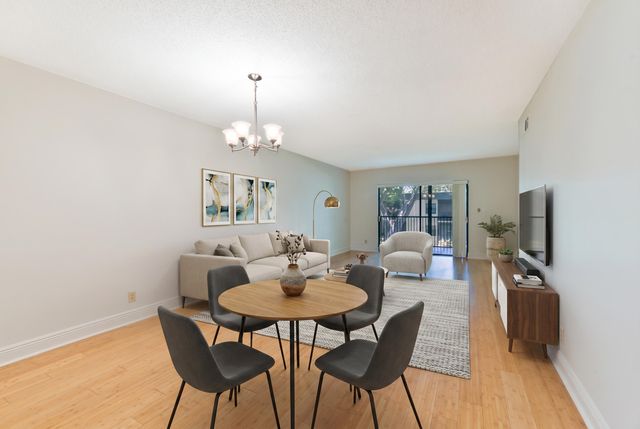 225 SE 10th Street 11D, Deerfield Beach, FL 33441