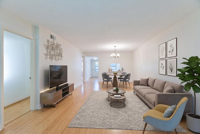 225 SE 10th Street 11D, Deerfield Beach, FL 33441
