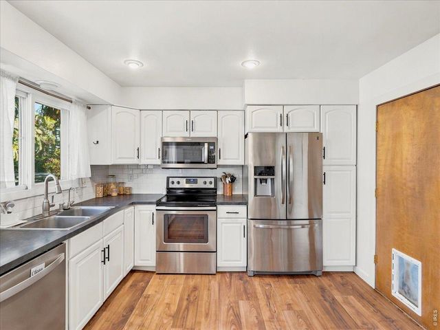 2124 Sandstone Dr, Fort Collins, CO 80524