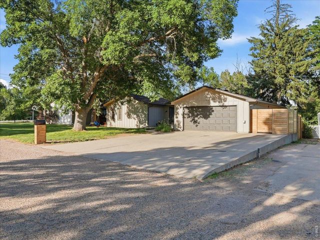 2124 Sandstone Dr, Fort Collins, CO 80524