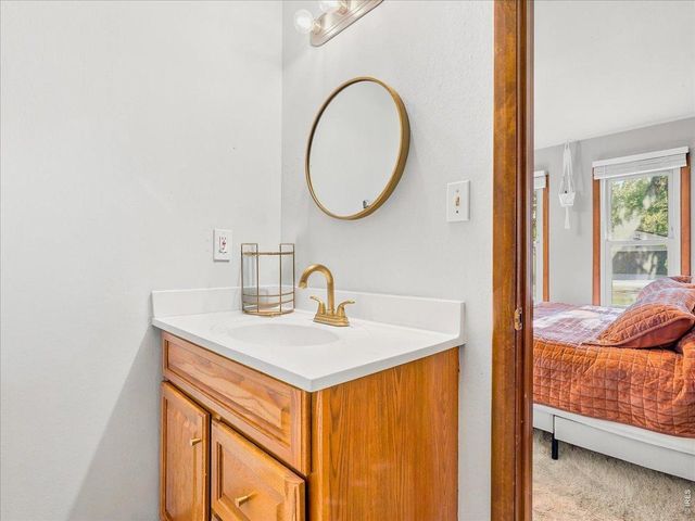 2124 Sandstone Dr, Fort Collins, CO 80524