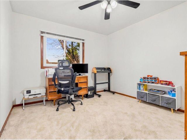 2124 Sandstone Dr, Fort Collins, CO 80524