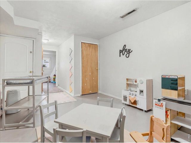 2124 Sandstone Dr, Fort Collins, CO 80524