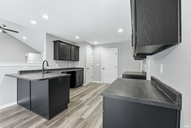 995 Lagonda Trail, Fort Wayne, IN 46818