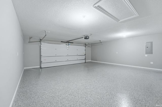 995 Lagonda Trail, Fort Wayne, IN 46818