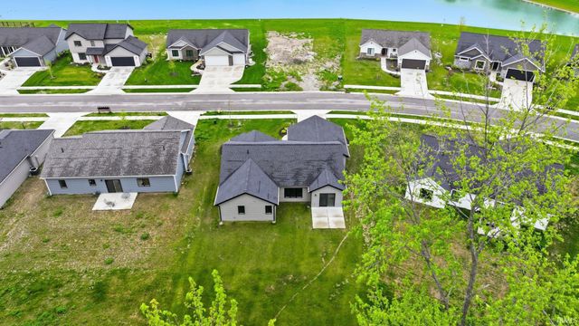 995 Lagonda Trail, Fort Wayne, IN 46818