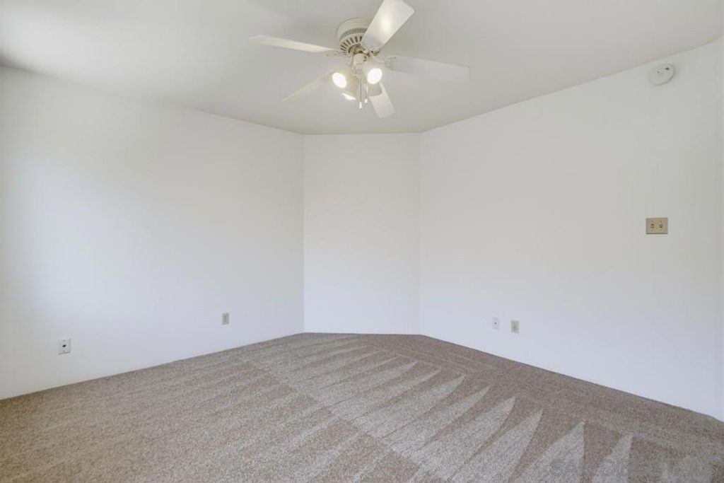 Image 22 of property listing at 7545 Charmant Dr 1510, San Diego, CA 92122