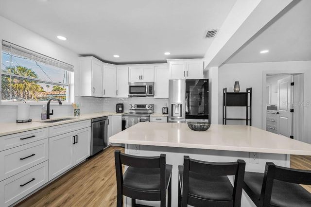 60 KIPLING PLAZA, Clearwater Beach, FL 33767