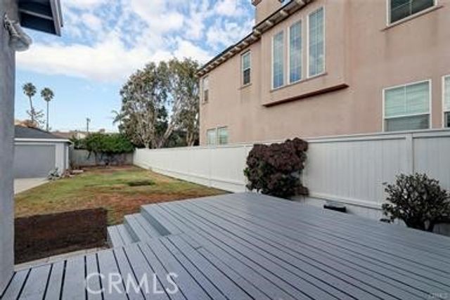 1027 Avenue C, Redondo Beach, CA 90277