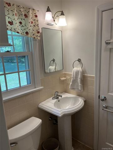 245 Salem Road, Pound Ridge, NY 10576