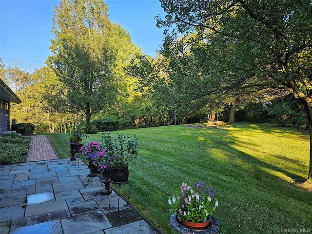 245 Salem Road, Pound Ridge, NY 10576