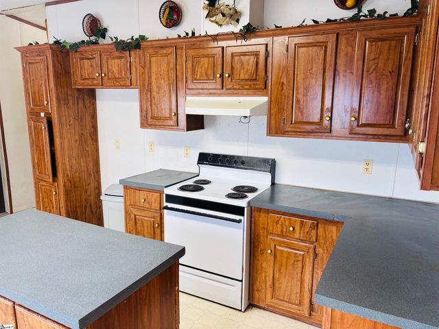 211 Labonte Drive, Piedmont, SC 29673