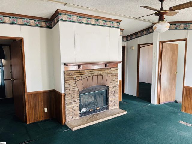 211 Labonte Drive, Piedmont, SC 29673