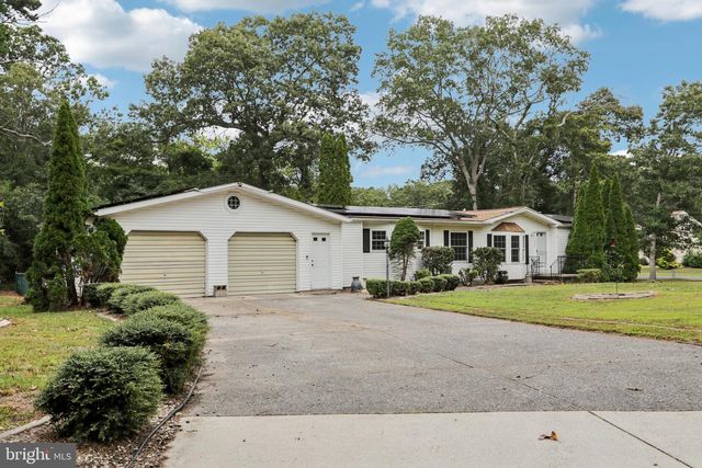 399 UPLAND AVE, Absecon, NJ 08205