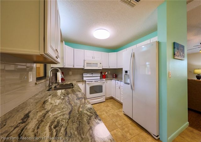 2214 Hidden Creek Circle, Sebring, FL 33870