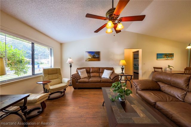 2214 Hidden Creek Circle, Sebring, FL 33870