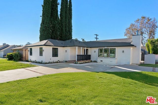 4955 Woodman Avenue, Los Angeles, CA 91423