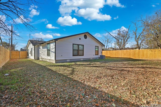 6415 Buena Vista, San Antonio, TX 78237