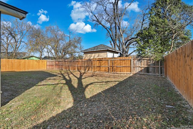 6415 Buena Vista, San Antonio, TX 78237
