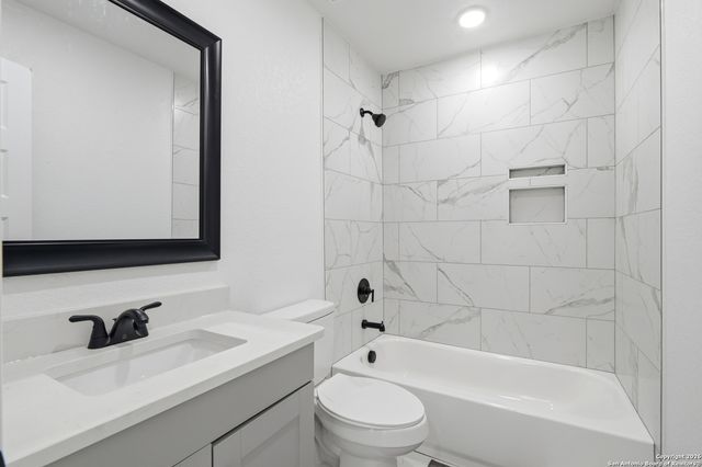6415 Buena Vista, San Antonio, TX 78237