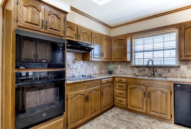 2817 Club Meadow Drive, Garland, TX 75043