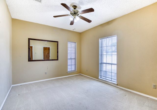 2817 Club Meadow Drive, Garland, TX 75043