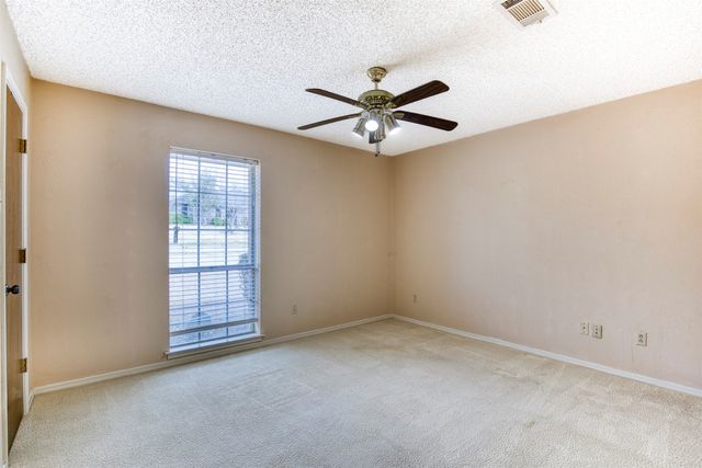 2817 Club Meadow Drive, Garland, TX 75043