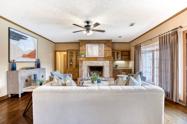 2817 Club Meadow Drive, Garland, TX 75043