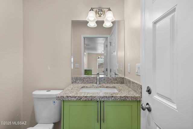 220 Calle Ranaculo, Rio Rico, AZ 85648