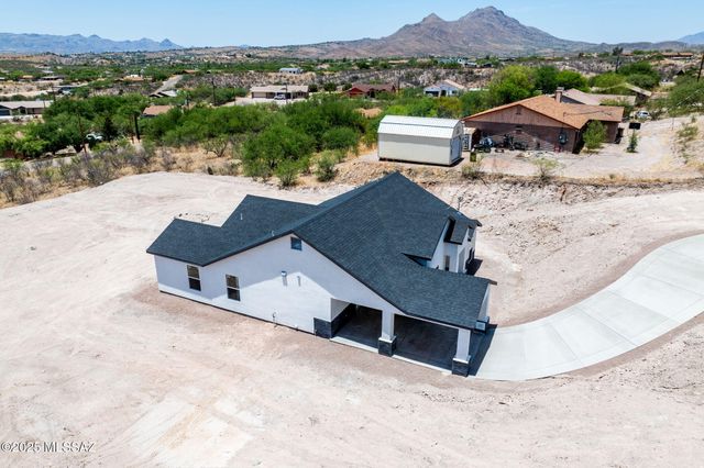 220 Calle Ranaculo, Rio Rico, AZ 85648