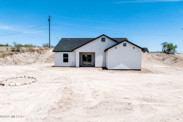 220 Calle Ranaculo, Rio Rico, AZ 85648