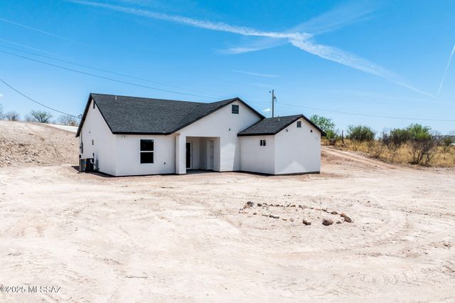 220 Calle Ranaculo, Rio Rico, AZ 85648