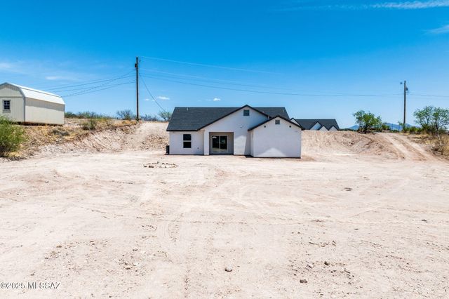 220 Calle Ranaculo, Rio Rico, AZ 85648