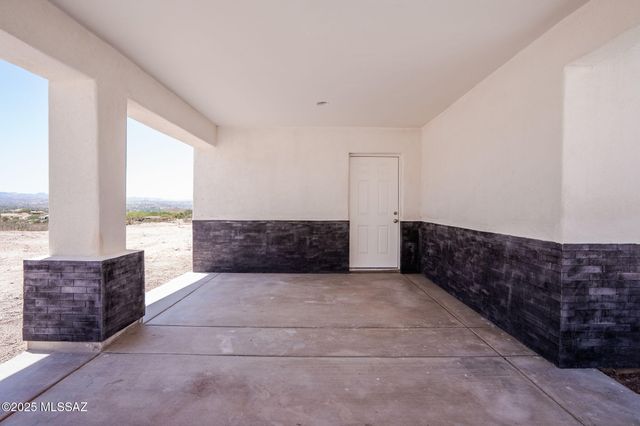 220 Calle Ranaculo, Rio Rico, AZ 85648