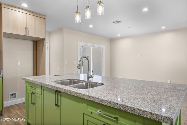 220 Calle Ranaculo, Rio Rico, AZ 85648