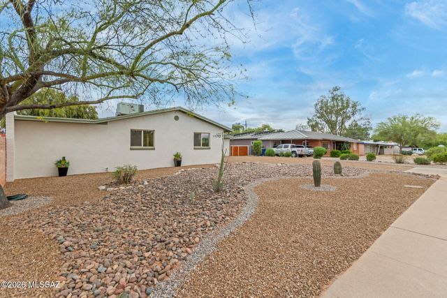 4252 E Poe Street, Tucson, AZ 85711