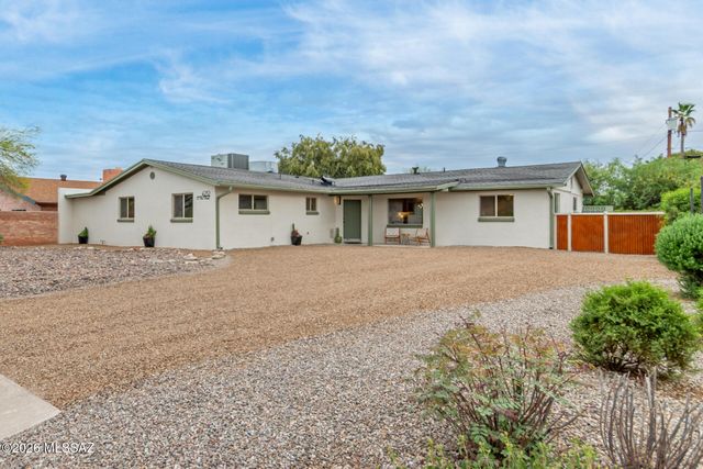 4252 E Poe Street, Tucson, AZ 85711