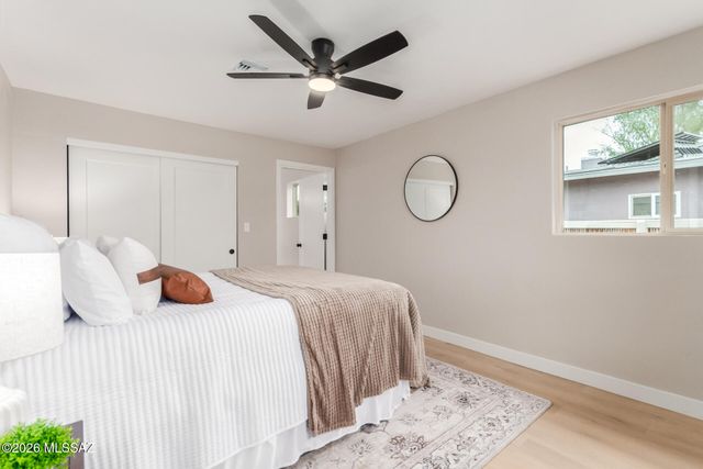 4252 E Poe Street, Tucson, AZ 85711