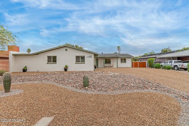 4252 E Poe Street, Tucson, AZ 85711