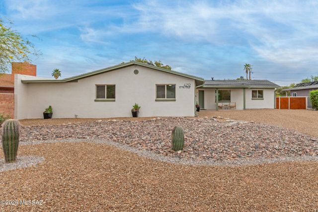 4252 E Poe Street, Tucson, AZ 85711