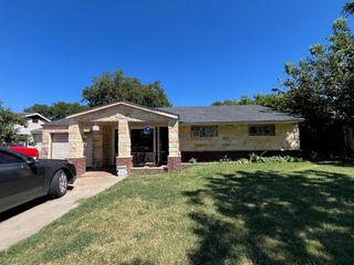 227 Halsey Street, Dallas, TX 75224