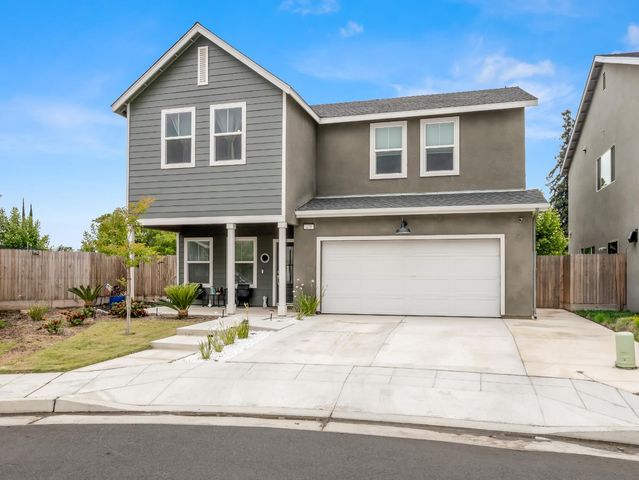 479 S Filbert Avenue, Fresno, CA 93727