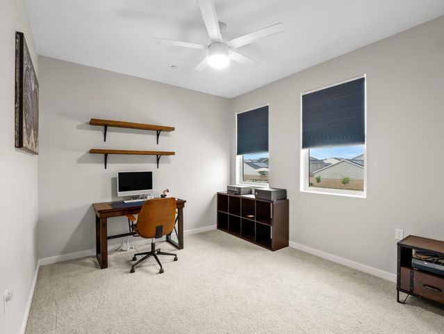 479 S Filbert Avenue, Fresno, CA 93727