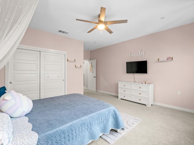 479 S Filbert Avenue, Fresno, CA 93727