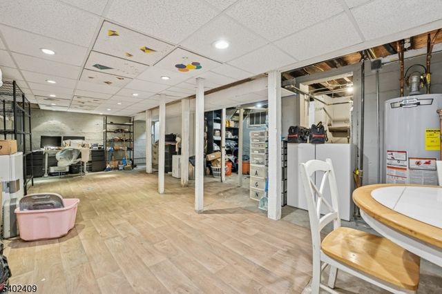 67 Ford Rd, Denville Twp., NJ 07834